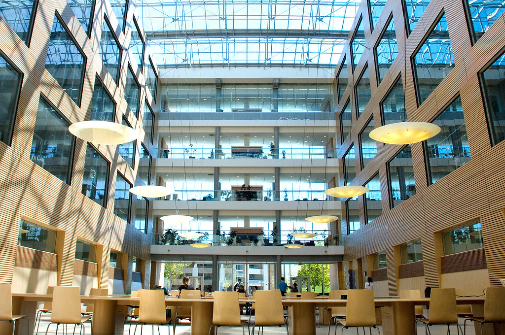 LSI atrium